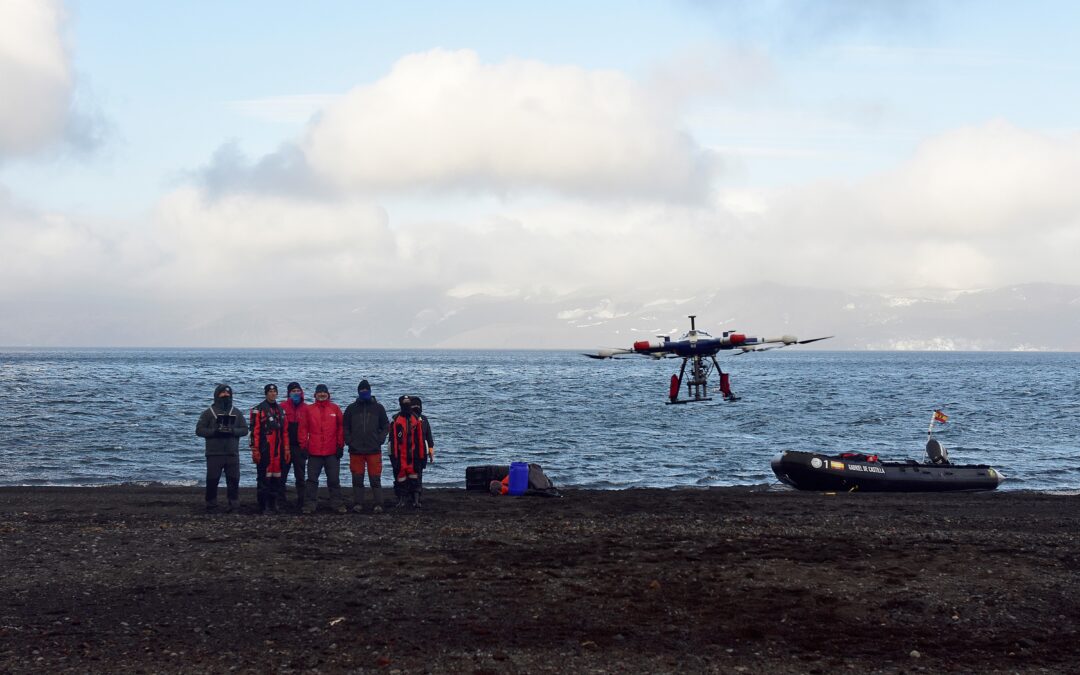 The CSIC successfully tests the effectiveness of drones for research in Antarctica